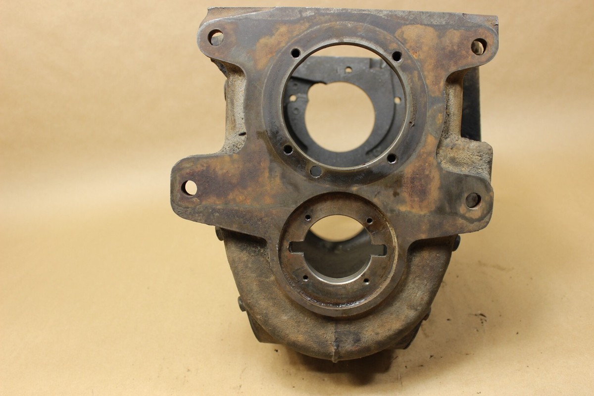 68-87 GM SM465 Bare 4 Speed Transmission Case 465452 GMC