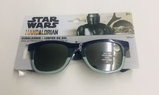 New Star Wars Mandalorian Child  s Sunglasses 100 UV Protection Baby Yoda