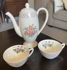 Rare Vintage Everbrite Flowers 22k Gold Teapot & 2 Cups Made In USAMCM