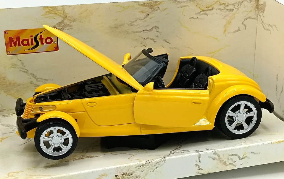 Maisto 1997 Yellow Plymouth Prowler 1/24 Diecast Model Special Edition c - Image 3 of 4