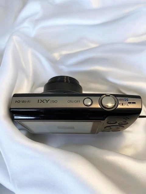 [Mint] Canon IXY 190 PowerShot ELPH 190 Digital Camera Black w/Charger,Battery - Image 2 of 4