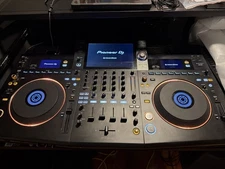 Pioneer DJ OPUS-QUAD Professional All-In-One DJ System Controller