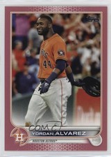 2022 Topps Series 2 Mother's Day Hot Pink 48/50 Yordan Alvarez #400 v1i