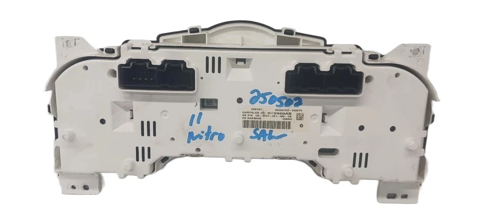 Dodge Nitro 2011 velocímetro clúster OEM Foto 4 de 4