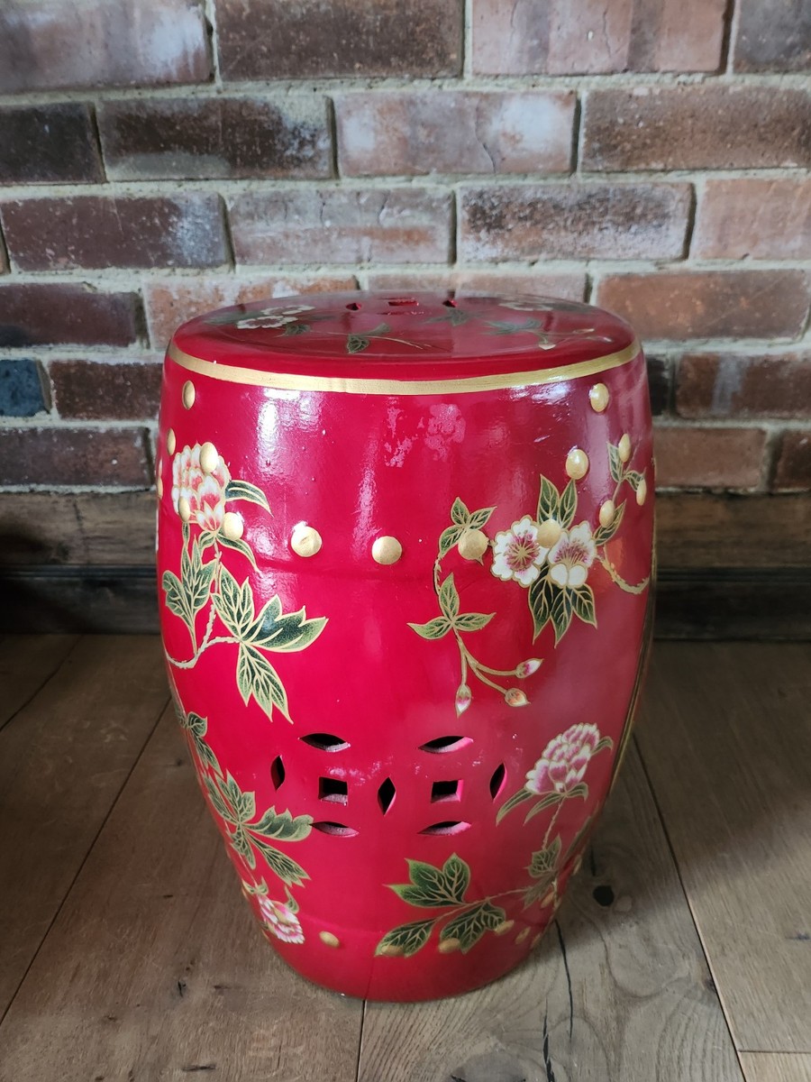 Chinese Red Porcelain Stool/Table with Floral Design – Mandarin