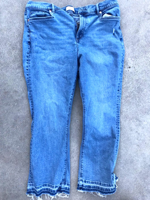 Loft outlet Blue jeans woman s size 32/14 Good Shape, Frills on Pant Legs