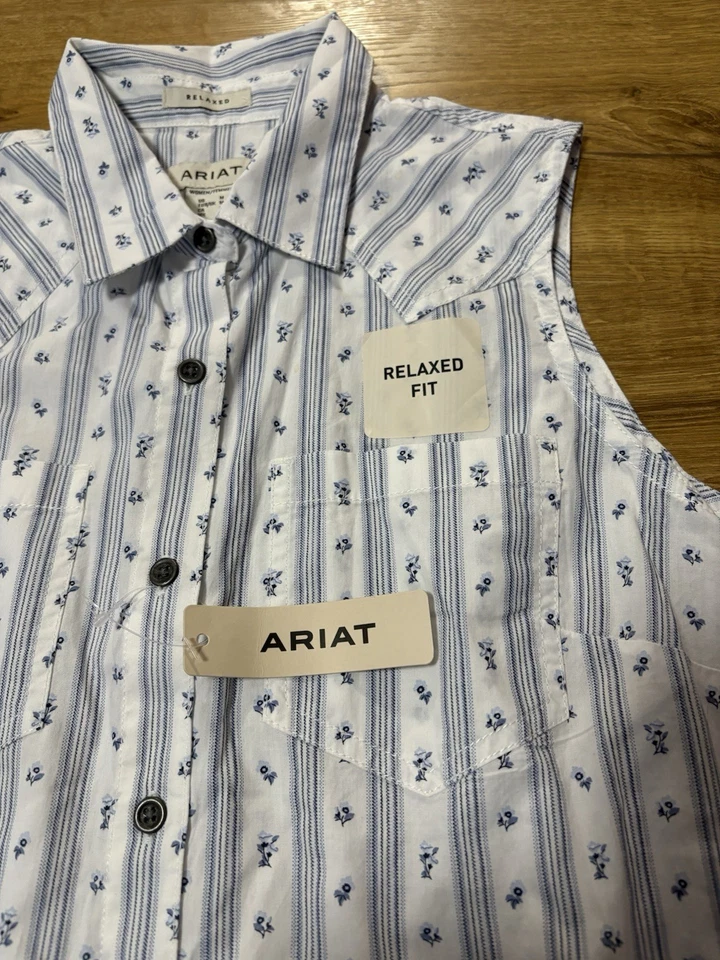 Camisa xadrez ocidental feminina Ariat REAL ajuste descontraído sem mangas floral média - Imagem 2 de 4