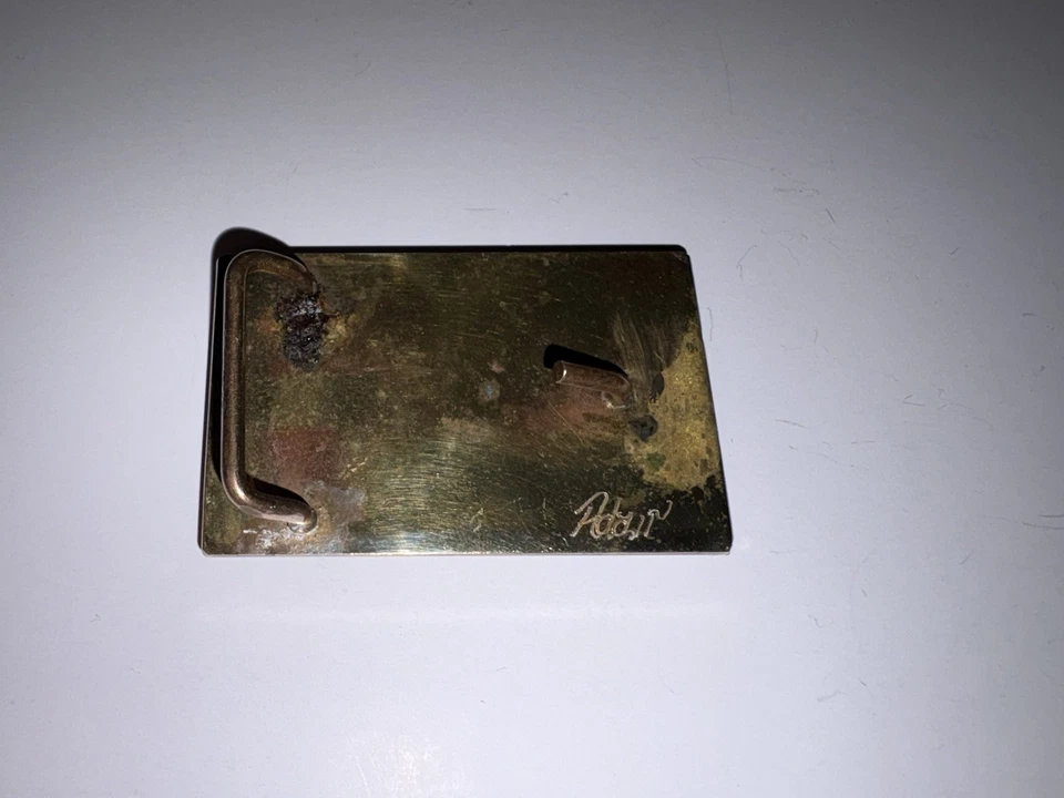 Hermosa hebilla de cinturón de latón con incrustaciones de piedra Adair vintage firmada artesanalmente Foto 3 de 4