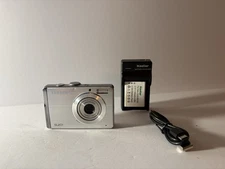 Samsung SL201 10.2MP Digital Camera Silver For Parts Not Working