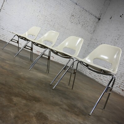 1960-70's MCM Krueger International White Fiberglass & Chrome