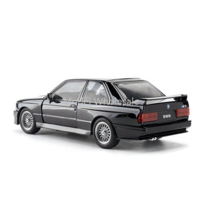 1:24 Diecast Vehicle for Classic BMW M3 E30 Model Car Toy