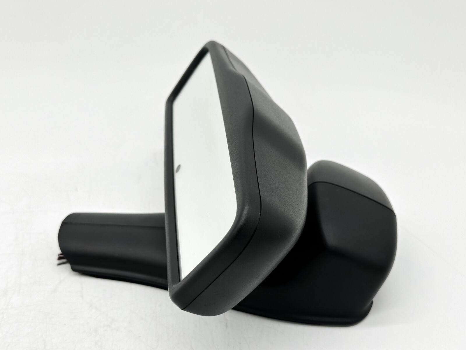MASERATI QUATTROPORTE ROOF OVERHEAD CONSOLE DOME LIGHT LAMP SWITCH OEM 14 - 20