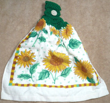 1 Crochet Top Hanging Kitchen Towel Flowers Sunflowers, Single green yarn