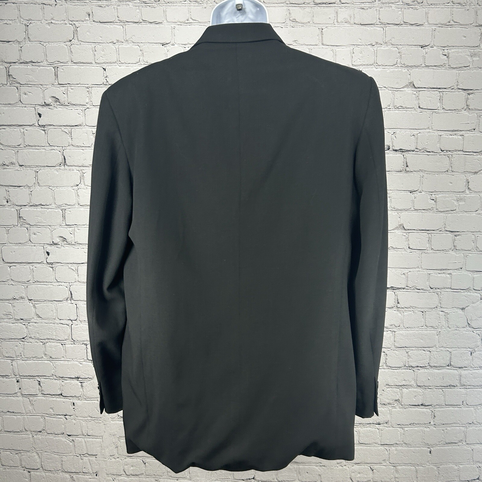 Giacca blazer tuta Yves Saint Laurent tinta unita nero 3 bottoni senza sfiato taglia 43L