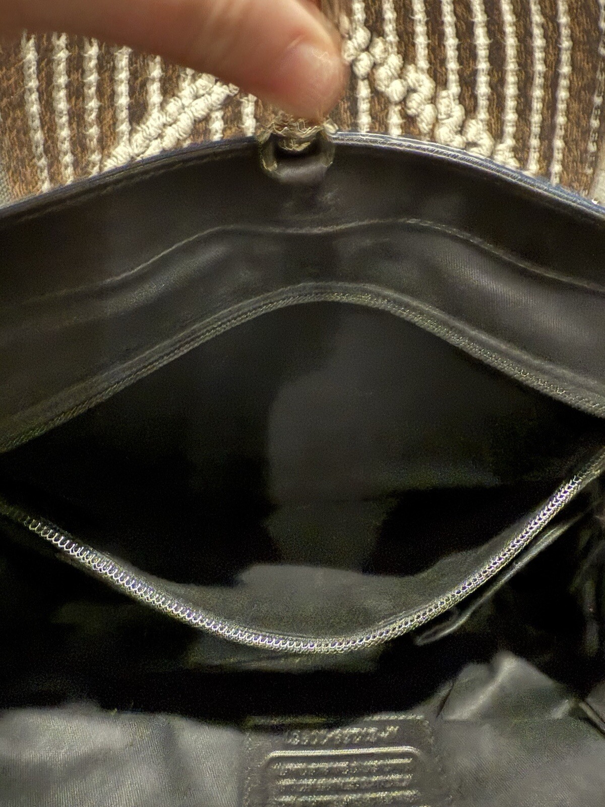 Foto 20 di 24