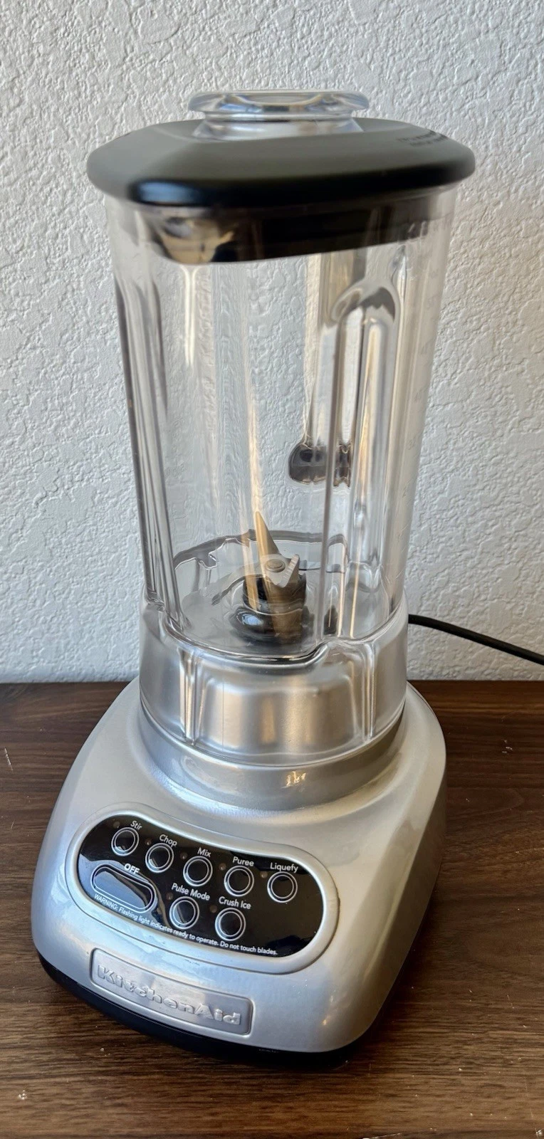 KitchenAid KSB560MC1 Silver 56oz 7 Cups Countertop Blender Kitchen Aid
Opens in a new window or tab