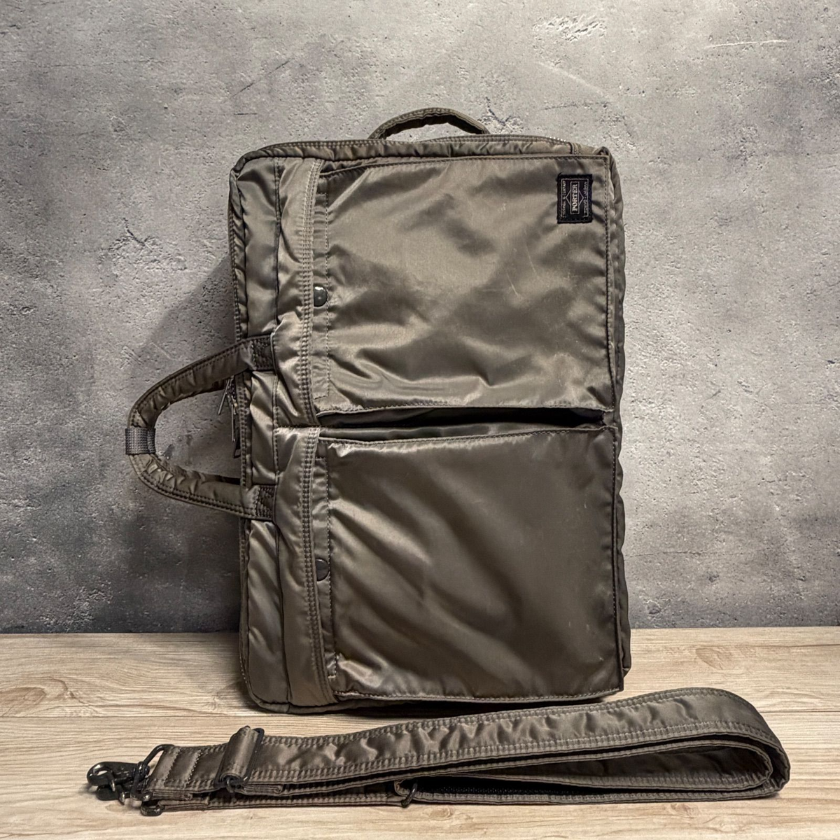美品　ポーター　タンカー　3way ビジネスバッグ　シルバー　グレー　大容量 PORTER / TANKER 3WAY シルバーグレー 【公式通販】