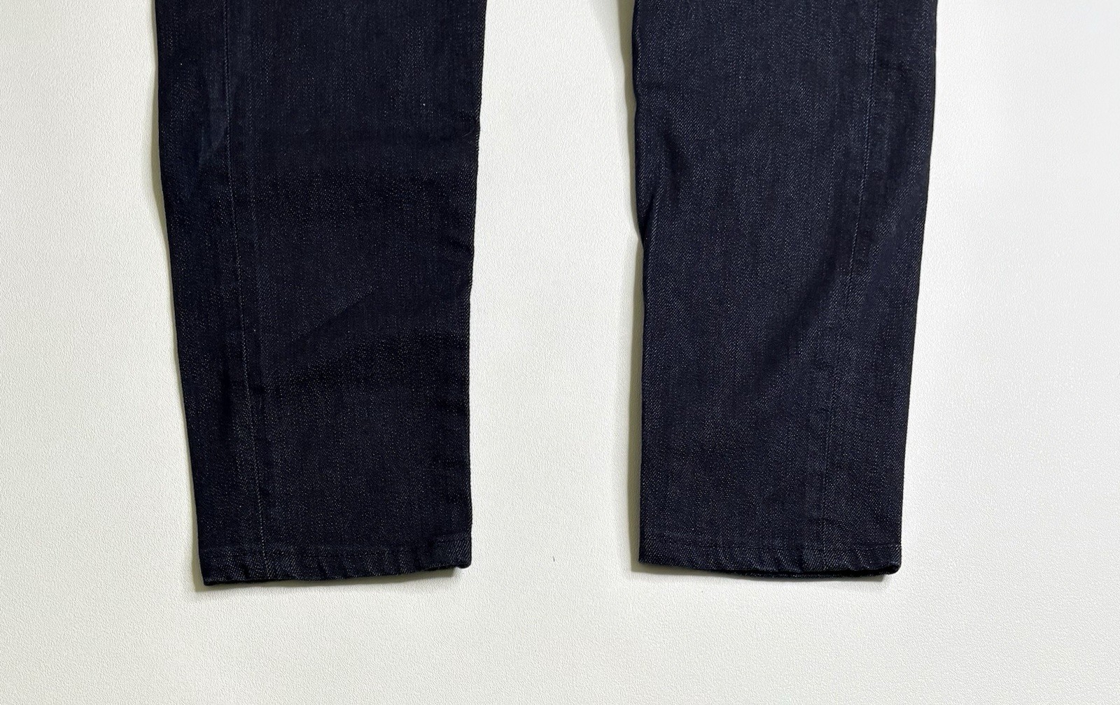 Patagonia Low Rise Iron Clad Dark Wash Blue Denim Cargo Jeans Womens 30 x 28 thumbnail 6