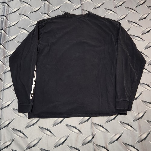 Vintage Oakley Center Logo Long Sleeve Shirt Size XL Y2K - Picture 2 of 5