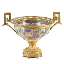 Rose Canton Bronze Pedestal Centerpiece