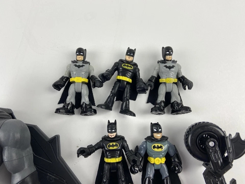 Lote de 8 Figuras de Acción Sueltas BATMAN DC COMICS Bicicleta ACCESORIO JUGUETES USADOS Foto 3 de 4