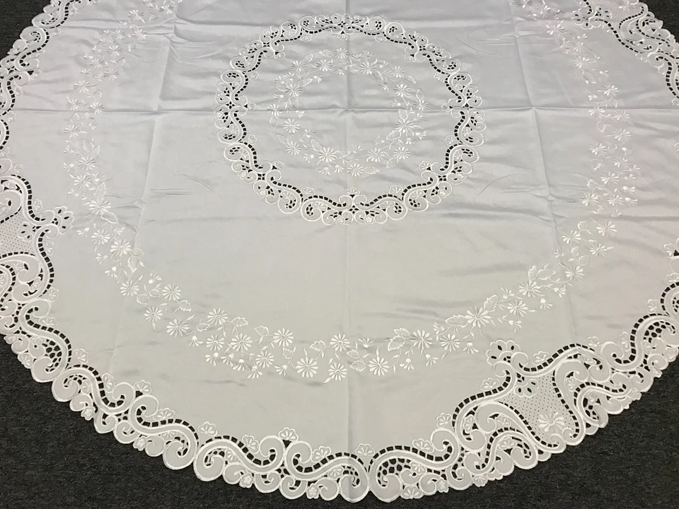 Embroidered Fabric Embroidery Tablecloth Napkin 88" Round White Wedding Bridal - Image 2 of 4
