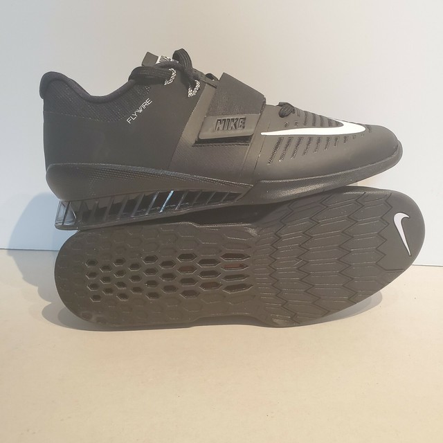 NIKE ROMALEOS 3Women's Weightlifting Shoe NIKE ROMALEOS 3Women's Weightlifting Shoe