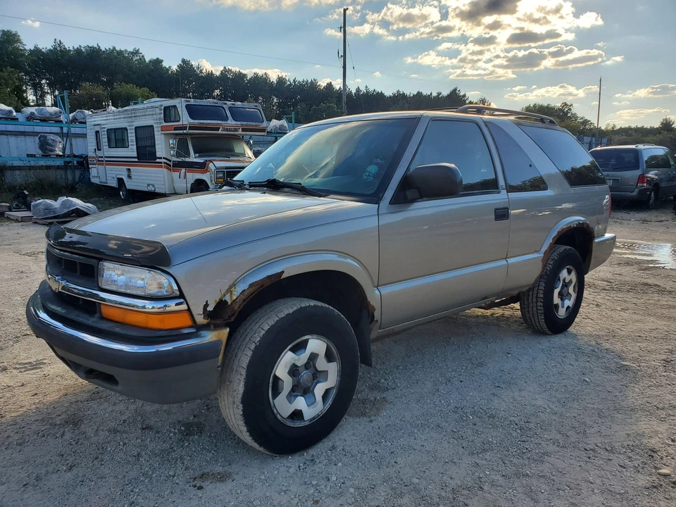 Lâmina de ventilador de refrigeração do radiador (11 lâminas)(AC)(4,3L) 1996-2005 Chevy Blazer - Imagem 2 de 4
