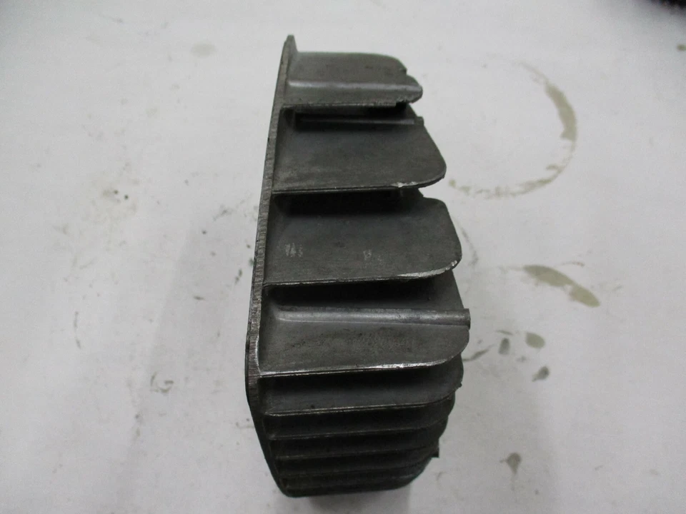 气缸盖 11111-27300 1972 72 铃木 TC125 TC 125 Prospector — 第 2/4 张图片