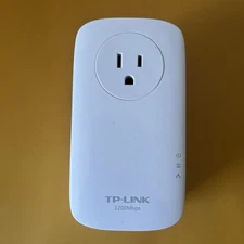 TP-LINK Model TL-PA8010P AV1200 Gigabit Passthrough Powerline Adapter