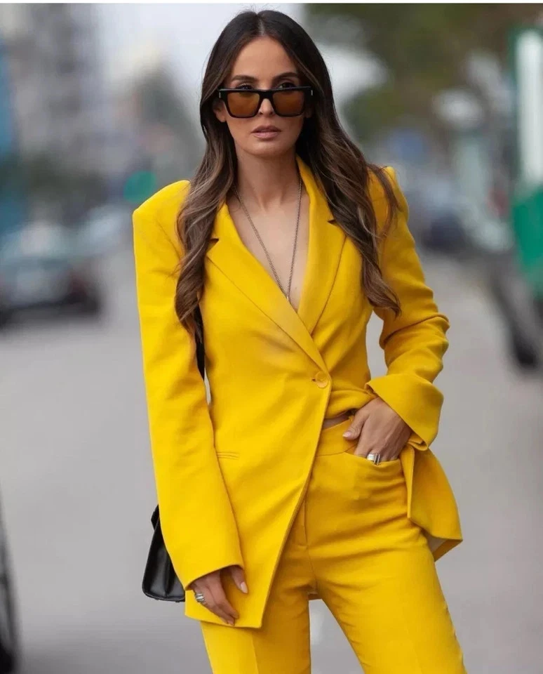 ZARA NEW YELLOW DOUBLE-BREASTED BLAZER LAPEL COLLAR SIZE XS REF. 2277/628 - Image 2 of 4