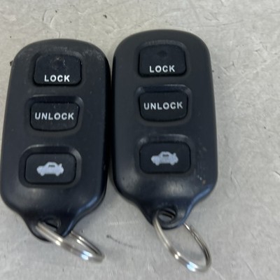 2003-2006 Toyota Corolla Matrix Keyless Entry Remote Key Fob OEM