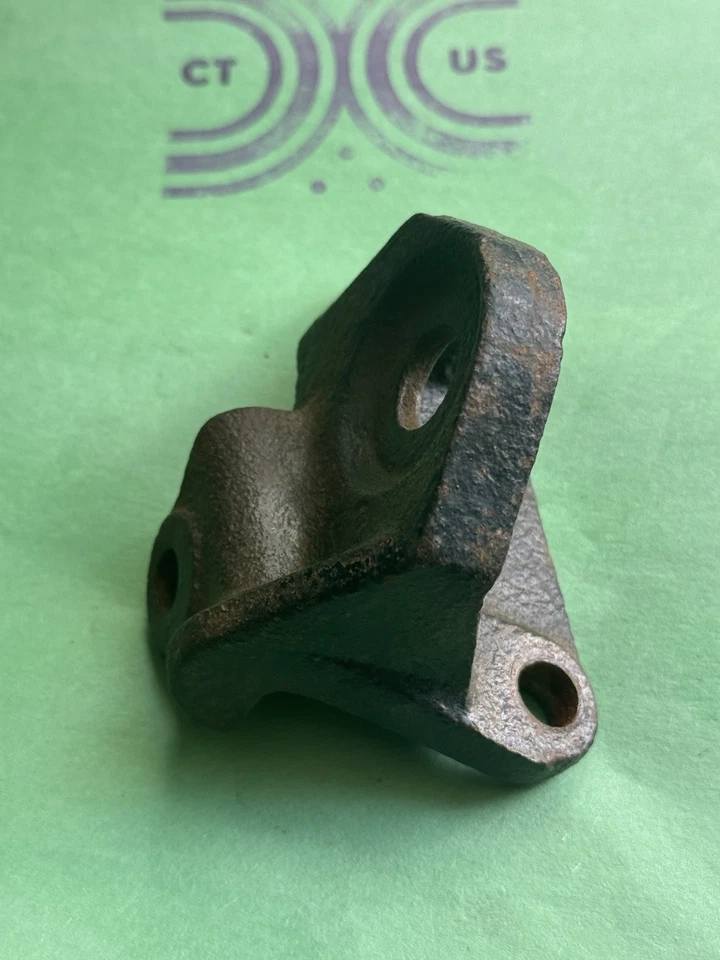 Ford Mustang 1965 1966 8 cilindros P/S cilindro a cuadro original OEM SOPORTE C6ZA-3A652-A Foto 2 de 4