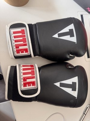 Title Boxing GEL Enforced Black Bag Gloves