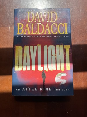 DAYLIGHT by David Baldacci Signed 1st Edition