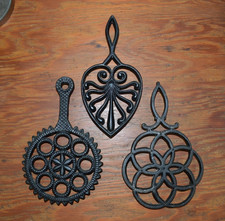 3 Vintage Black USA Trivets, Ring  Hex, Not Cast Iron