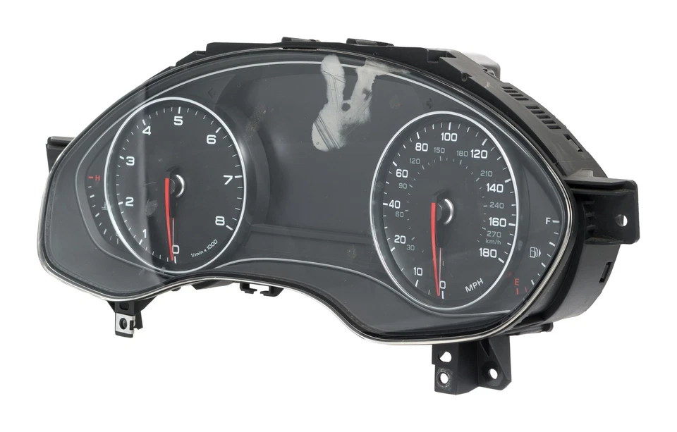 2012-2013 奥迪 A6 速度表仪表组部件号 4G8920982M — 第 2/4 张图片