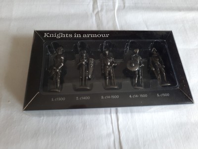 Knights in Armor Miniature Metal Figurines Role Playing Pack 4 Homeschool 1.5H