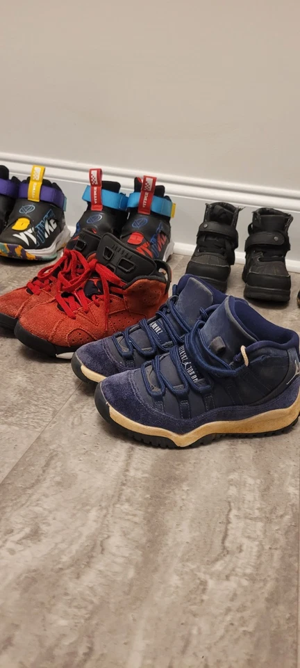 Лот ребенка ясельного возраста кроссовки ботинки Air Jordan поло размер 8C - 13C - Изображение 3 из 4