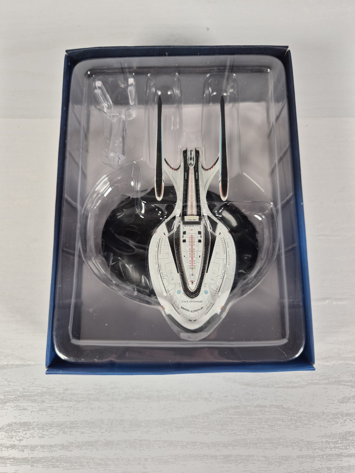 Star Trek Eaglemoss U.S.S Enterprise NCC-1701-F Modelo Librea en Línea Coleccionable