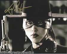 ACTRESS PATRICIA VONNE HAND SIGNED AUTHENTIC SIN CITY 8X10 PHOTO w/COA