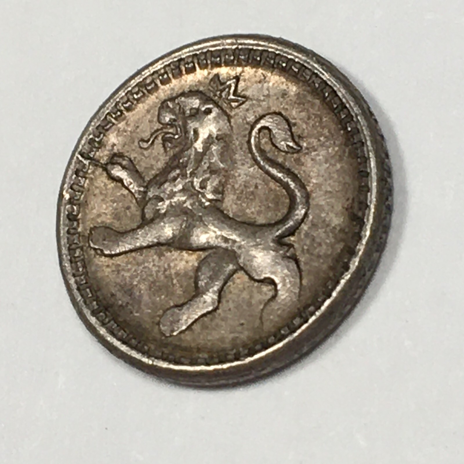 Picture 4 of 12