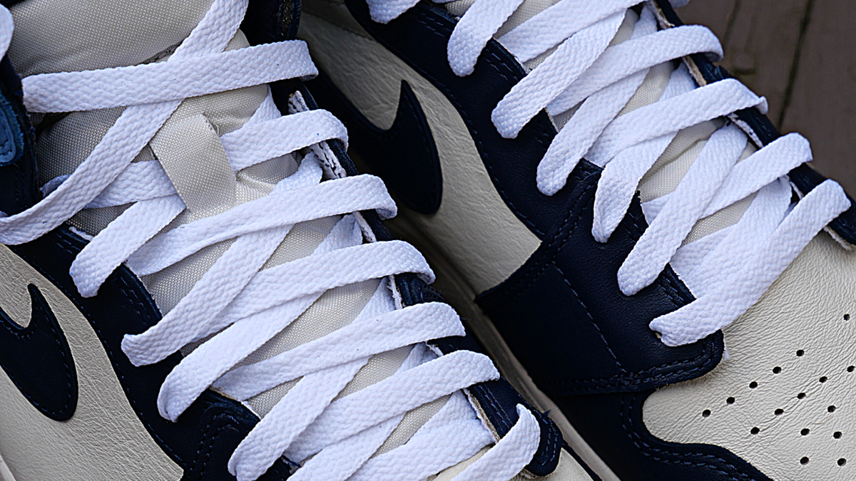 jordan 1 midnight navy white laces