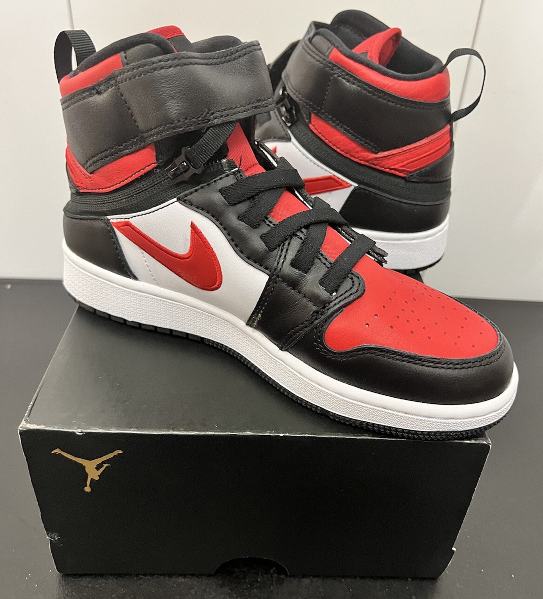 nk-3716.NIKEナイキAIR JORDAN 1 HIGH FLYEASE Air Jordan 1 Hi FlyEase Men's Shoes. Nike ID