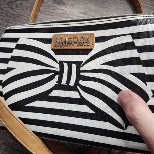 Kenneth Cole Reaction Black & White Striped Bow Crossbody Purse 9x6" - Picture 9 of 11
