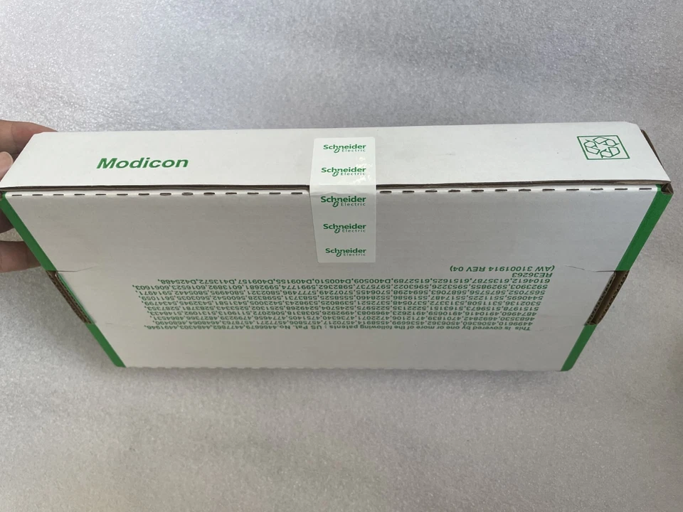 1PCS  Schneider 140CRP93100 Quantum RIO Head Module NEW 1 year warranty - Image 4 of 4