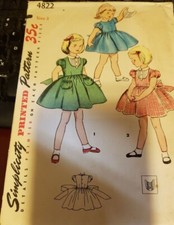 Vintage 1954 Simplicity #4822 Girls Dress Removable Bib Size 3 (SALE)