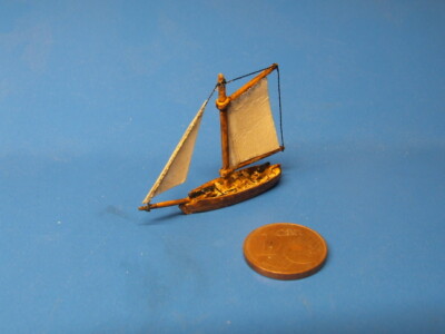 - NEU - Kanonenboot-Gaffel, Tabletop, Maßstab 1:700, passend zu ''Black seas''