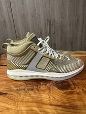 Lebron x JE Icon QS Men Size 14 Pre-Owned Excellent Condition
