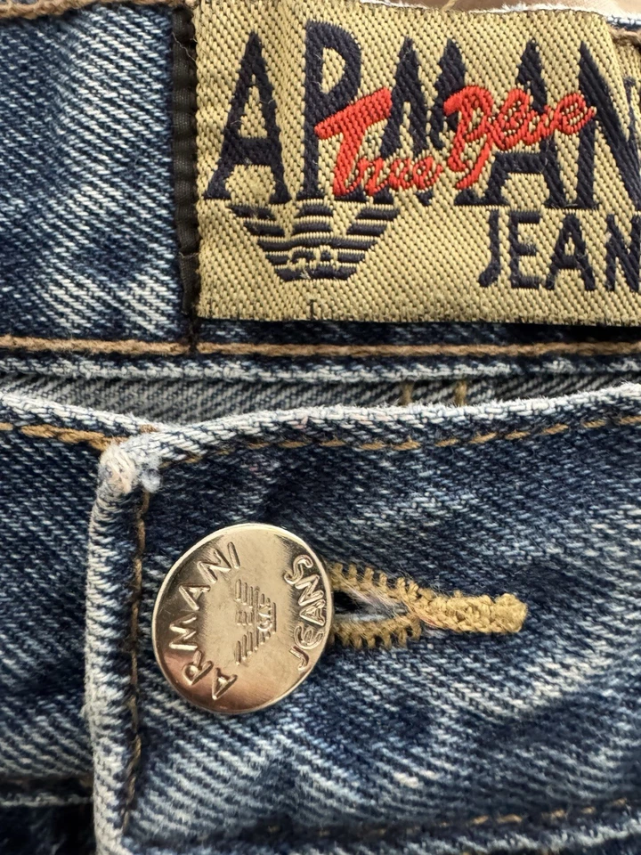 Jeans Emporio Armani Vintage | Denim Italia Azul Verdadero Años 90 | Etiquetado 34 Se Ajusta 32 Foto 4 de 4